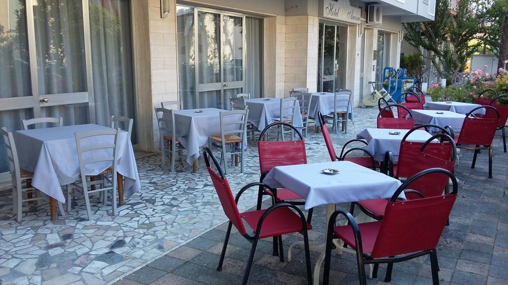 Hotel Ancora Cesenatico Exteriör bild