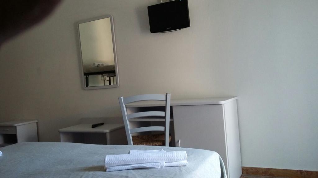 Hotel Ancora Cesenatico Exteriör bild